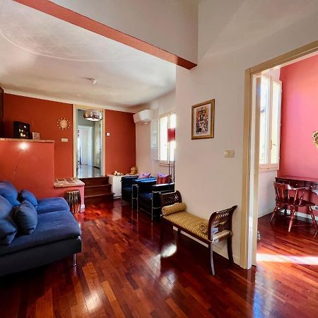 Ferienwohnung House Of Chariot - In The Heart Of Bologna Exterior foto