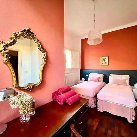 Ferienwohnung House Of Chariot - In The Heart Of Bologna Exterior foto