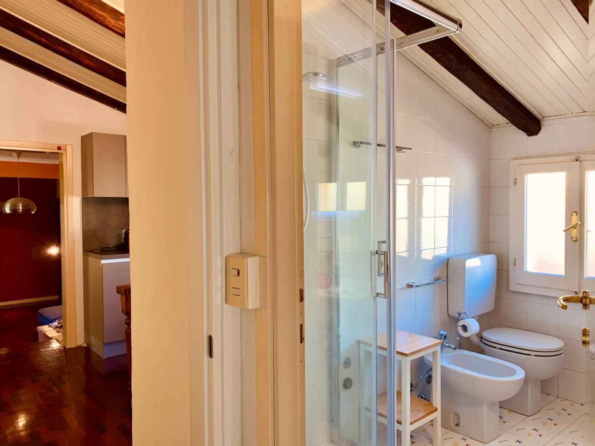 Ferienwohnung House Of Chariot - In The Heart Of Bologna Exterior foto