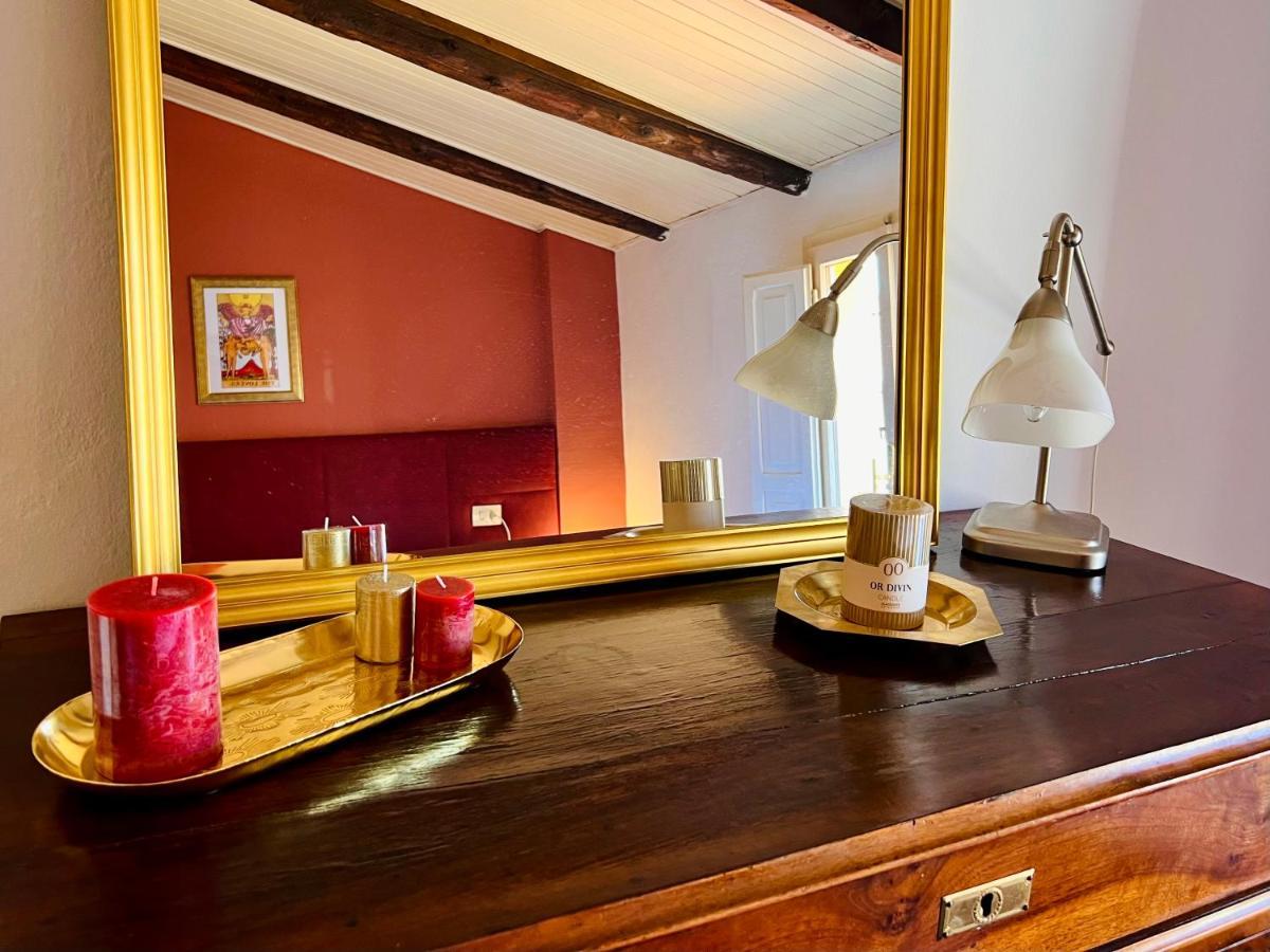 Ferienwohnung House Of Chariot - In The Heart Of Bologna Exterior foto